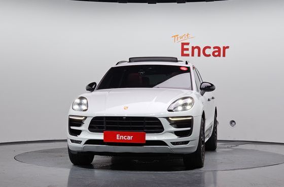 Porsche Macan 3.0 GTS 95B — пробег 108 711 км — фото 3 из 5