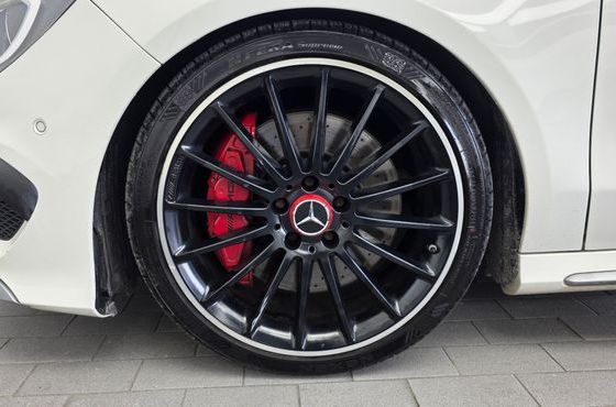 Mercedes-Benz CLA-Class CLA45 AMG 4MATIC — пробег 150 152 км — фото 5 из 5