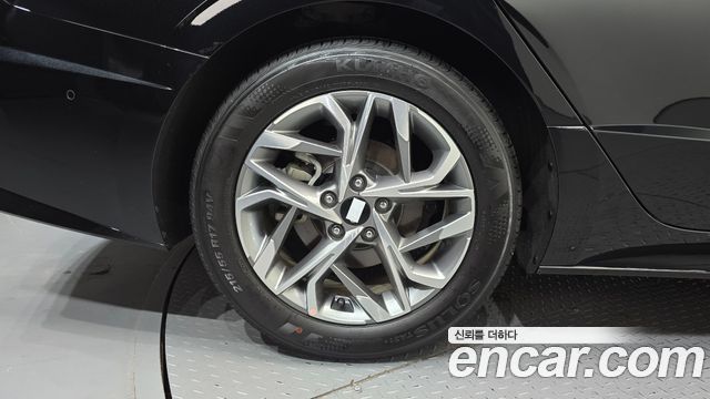 Hyundai Sonata 2.0 Premium Plus — пробег 10 800 км — фото 5 из 5