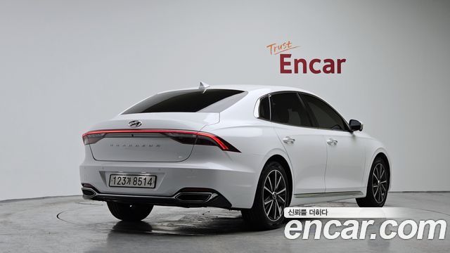 Hyundai Grandeur из Кореи Encar