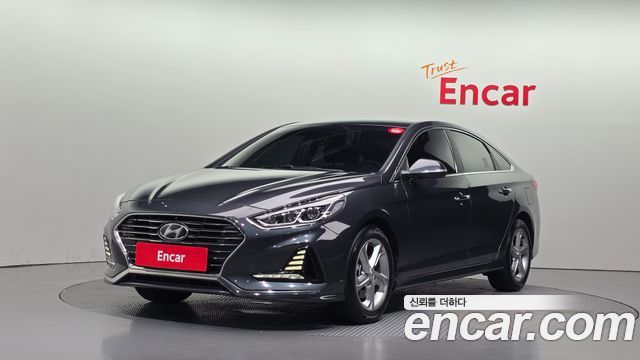 Hyundai Sonata 2.0 Modern — пробег 166 536 км — фото 1 из 5