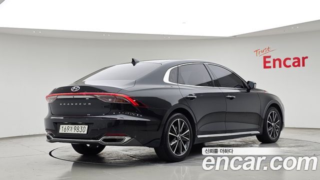 Hyundai Grandeur из Кореи Encar