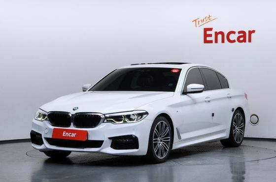 BMW 5-Series 530i M Sport Package Plus — пробег 109 285 км — фото 1 из 5