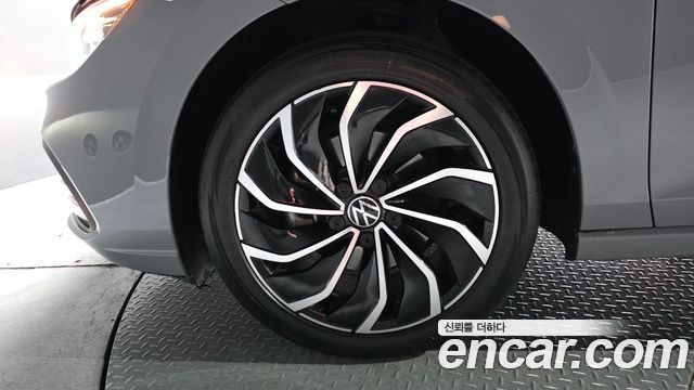 Volkswagen Golf из Кореи Encar