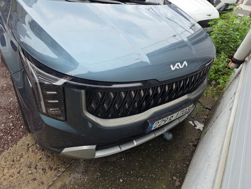 Kia Carnival Diesel 9-Seater Prestige — пробег 98 000 км — фото 3 из 5