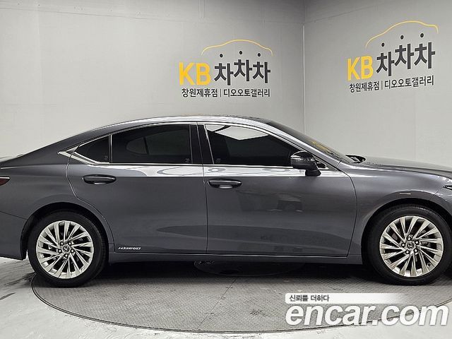 Lexus ES из Кореи Encar