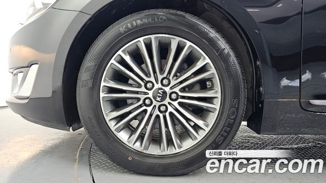 Kia K7 из Кореи Encar