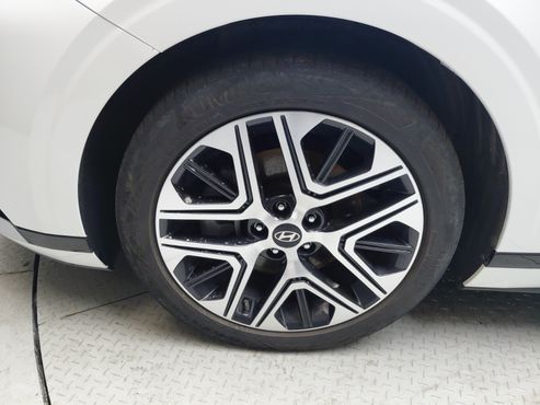 Hyundai Grandeur 2,5 Gasoline 2WD Premium — пробег 28 370 км — фото 5 из 5