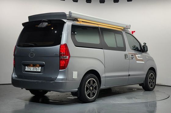 Hyundai Starex Camping Car — пробег 111 934 км — фото 2 из 5