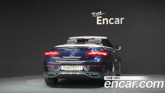 Mercedes-Benz E-Class из Кореи Encar