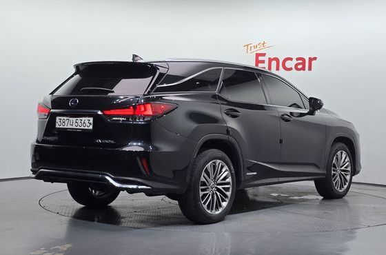 Lexus RX Luxury Plus — пробег 75 819 км — фото 2 из 5