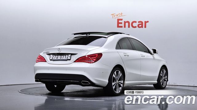 Mercedes-Benz CLA-Class CLA200 d — пробег 66 417 км — фото 2 из 5
