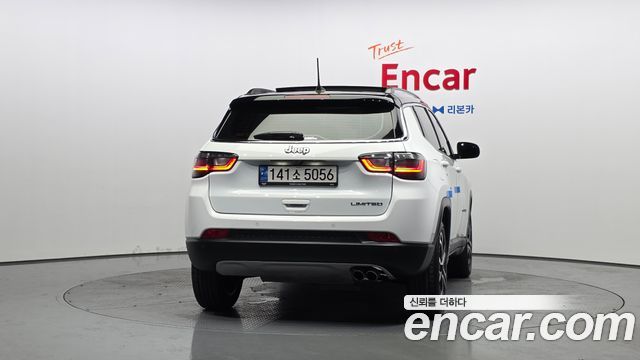 Jeep Compass из Кореи Encar