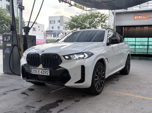 BMW X6 xDrive40i M Sport — пробег 14 000 км — фото 2 из 5