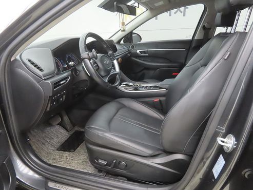 Hyundai Sonata 1.6 Turbo Premium Family — пробег 62 000 км — фото 5 из 5