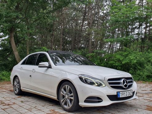Mercedes-Benz E-Class E250 BlueTec 4MATIC AV — пробег 173 036 км — фото 4 из 5