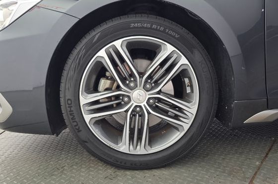 Hyundai Grandeur 2.4 Premium Special — пробег 71 665 км — фото 5 из 5