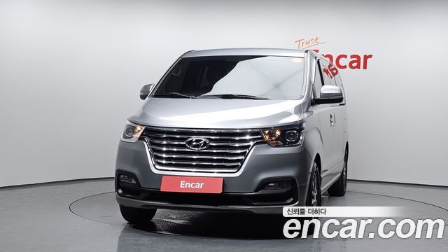 Hyundai Starex Urban 9-Seater Exclusive — пробег 89 829 км — фото 3 из 5