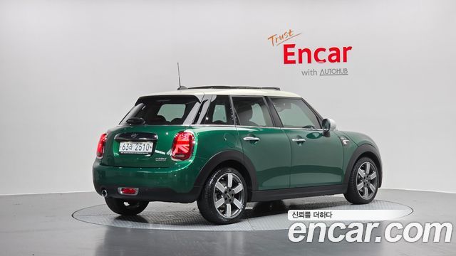 Mini Cooper из Кореи Encar