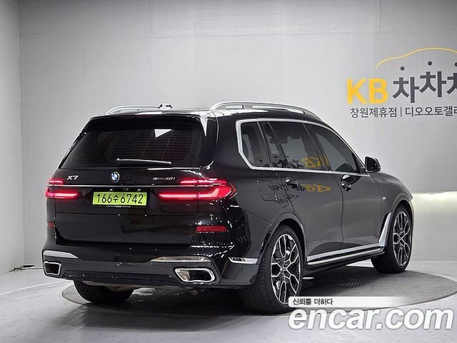 BMW X7 xDrive 40i M Sport 6STR — пробег 6 266 км — фото 2 из 5