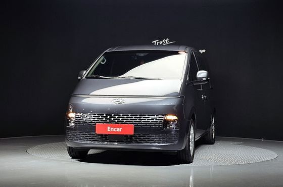 Hyundai Staria Tourer 11-Seater Modern — пробег 82 536 км — фото 3 из 5