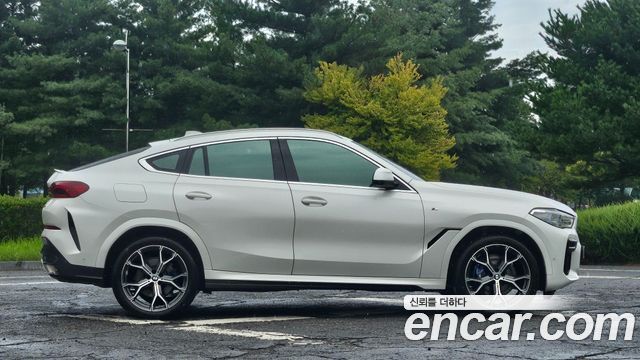 BMW X6 xDrive40i M Sport — пробег 38 034 км — фото 2 из 5