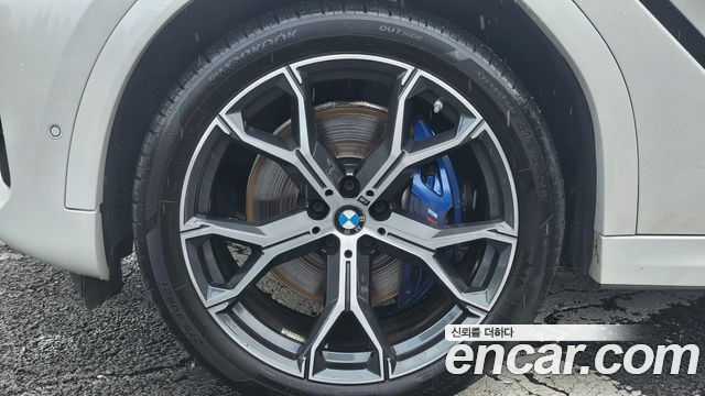 BMW X6 xDrive40i M Sport — пробег 38 034 км — фото 5 из 5