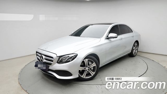 Mercedes-Benz E-Class E300 4MATIC Avnatgarde — пробег 50 020 км — фото 3 из 5