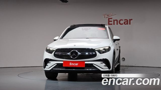 Mercedes-Benz GLC-Class GLC300 4MATIC AMG Line — пробег 2 118 км — фото 3 из 5