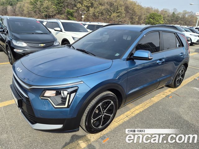 Kia Niro Trendy — пробег 93 401 км — фото 2 из 5