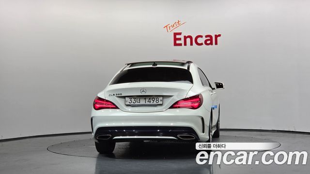 Mercedes-Benz CLA-Class CLA220 AMG Line — пробег 72 458 км — фото 4 из 5
