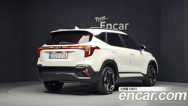 Kia Seltos из Кореи Encar