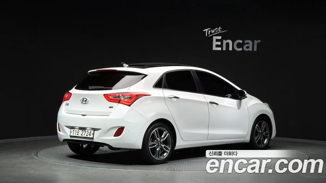 Hyundai i30 2.0 D spec — пробег 122 437 км — фото 2 из 5
