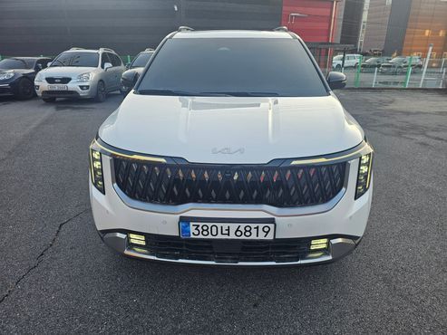 Kia Carnival Diesel 7-Seater Signature — пробег 27 000 км — фото 1 из 5