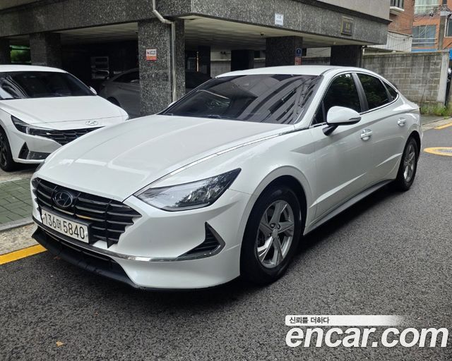 Hyundai Sonata 2.0 Premium — пробег 120 000 км — фото 2 из 5