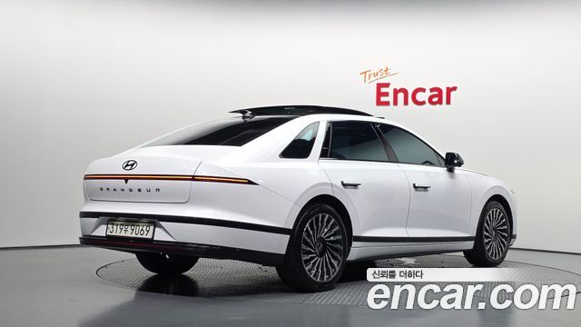 Hyundai Grandeur из Кореи Encar
