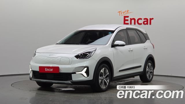 Kia Niro Earth — пробег 150 866 км — фото 1 из 5