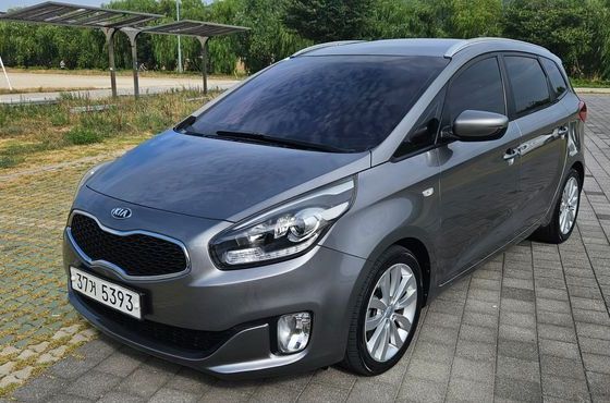 Kia Carens 1.7 VGT Prestige — пробег 145 302 км — фото 1 из 5