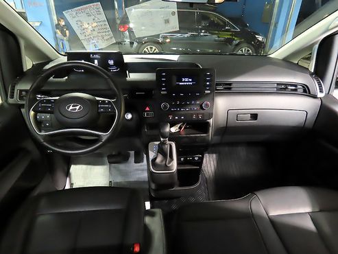 Hyundai Staria Tourer 9-Seater Modern — пробег 8 600 км — фото 5 из 5
