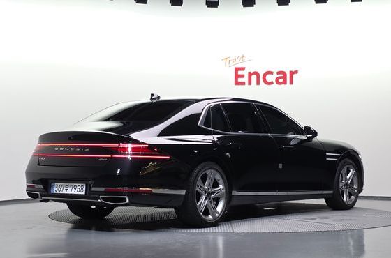 Genesis G90 Gasoline 3.5 Turbo AWD — пробег 104 675 км — фото 2 из 5