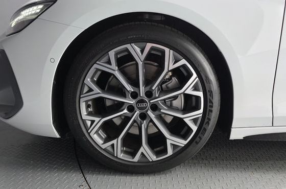 Audi A6 40 TDI Quattro S Line — пробег 45 км — фото 5 из 5