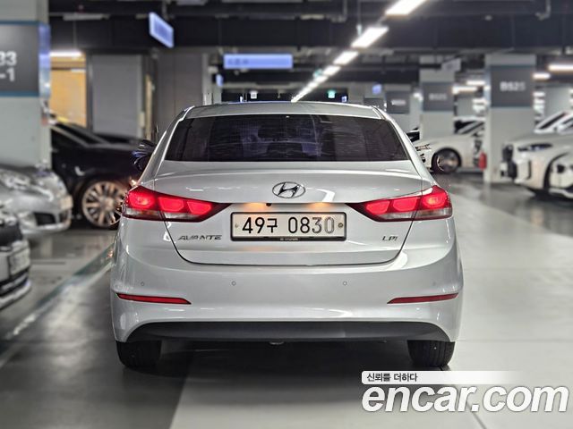 Hyundai AVANTE 1.6 LPI Smart (Rental Car) — пробег 113 575 км — фото 4 из 5