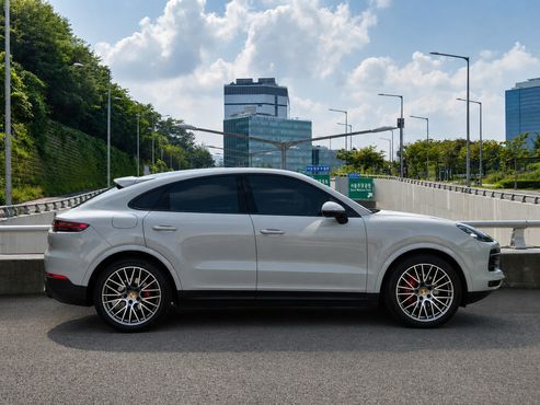 Porsche Cayenne 3.0 COUPE PLATINUM EDITION — пробег 38 900 км — фото 3 из 5