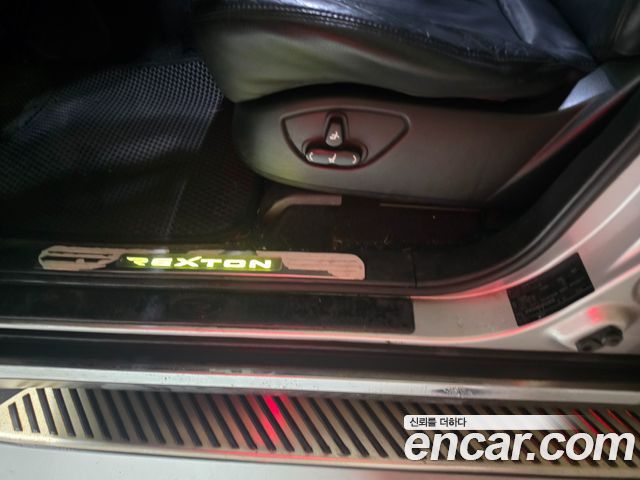 Ssangyong Rexton из Кореи Encar