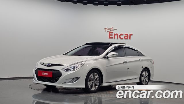 Hyundai Sonata 2.0 Premium — пробег 174 830 км — фото 1 из 5