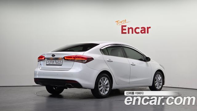Kia K3 из Кореи Encar