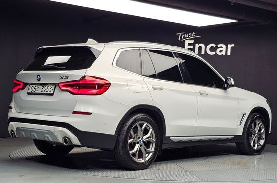 BMW X3 xDrive 20d — пробег 186 522 км — фото 2 из 5