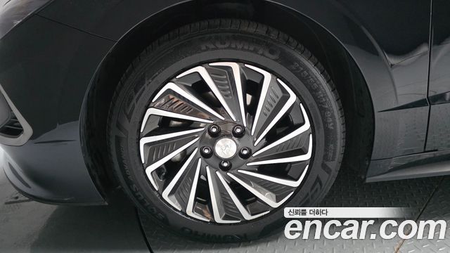 Hyundai Sonata Premium Plus — пробег 123 658 км — фото 5 из 5