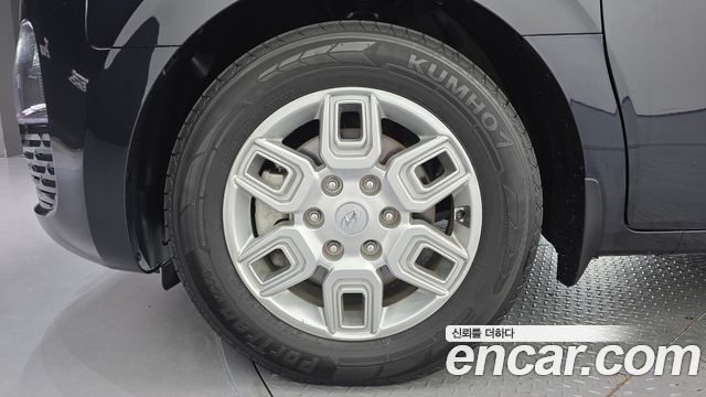 Hyundai Staria из Кореи Encar