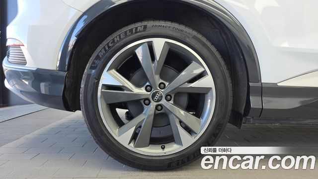 Audi Q4 e-tron из Кореи Encar